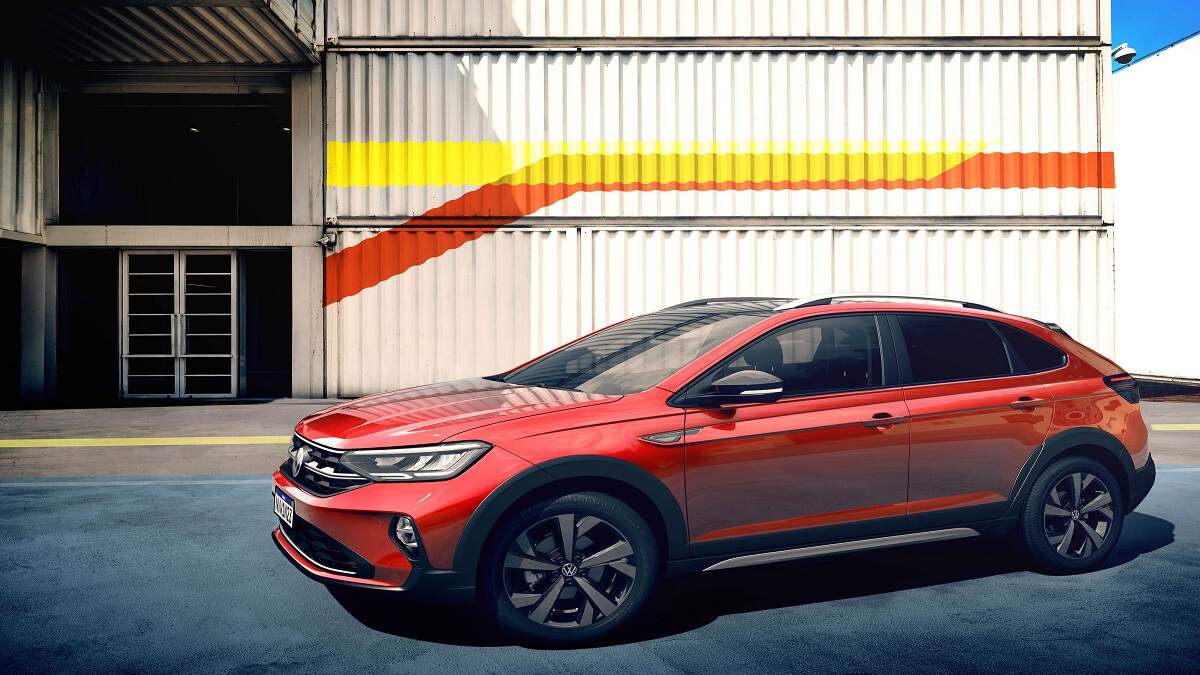 The LED headlights, the LED DRL (daytime running lights) and the fog lights, also in LED, give the Nivus a unique visual identity.