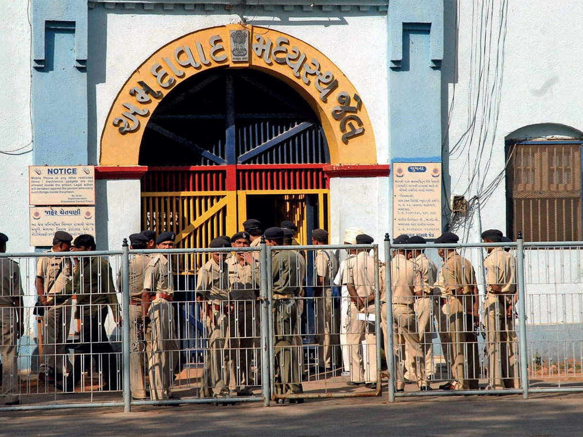 Sabarmati Central Jail: Pak prisoners' security upped at Sabarmati ...