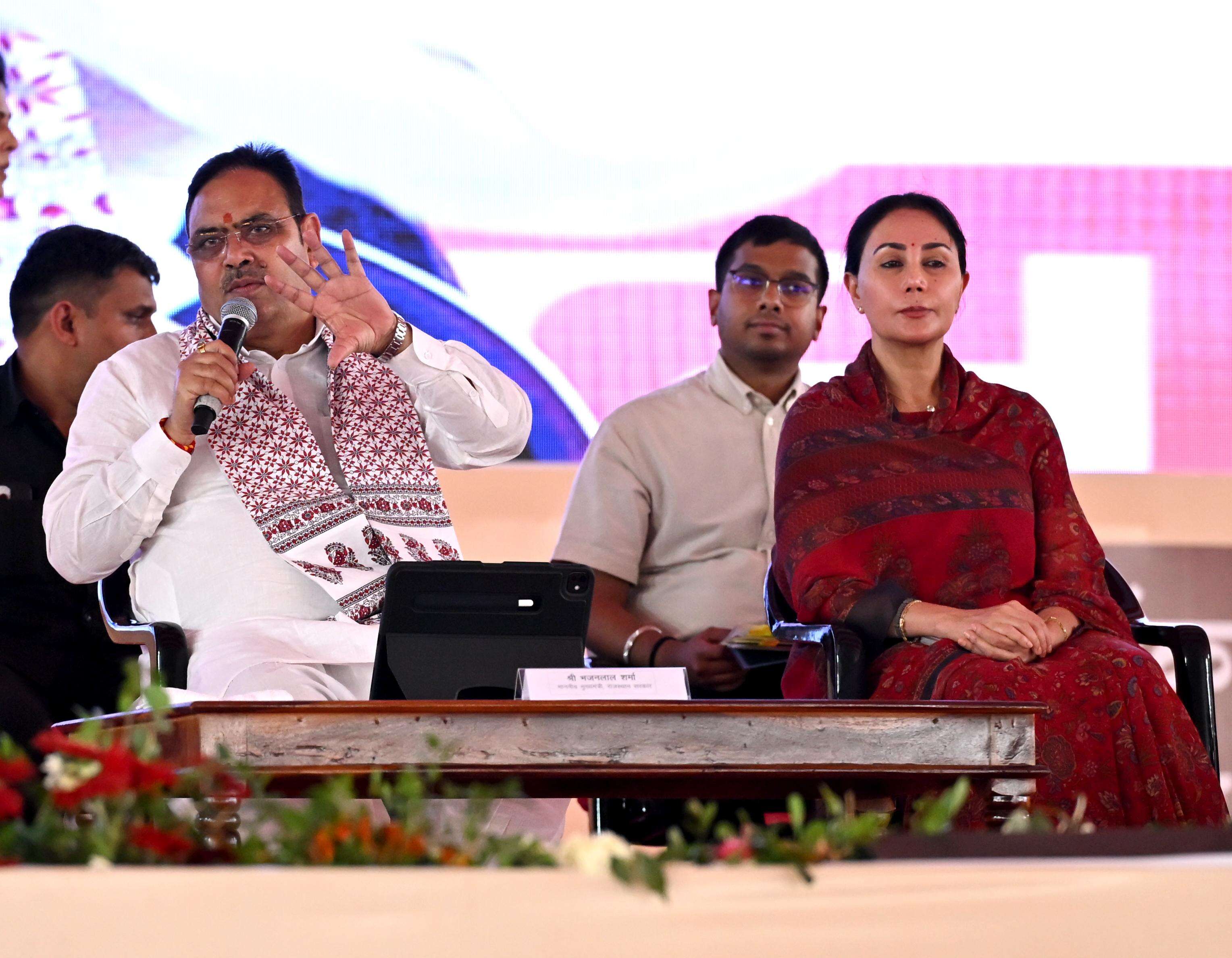 CM urges youth to shun drugs, use energy for nation-building (8).JPG