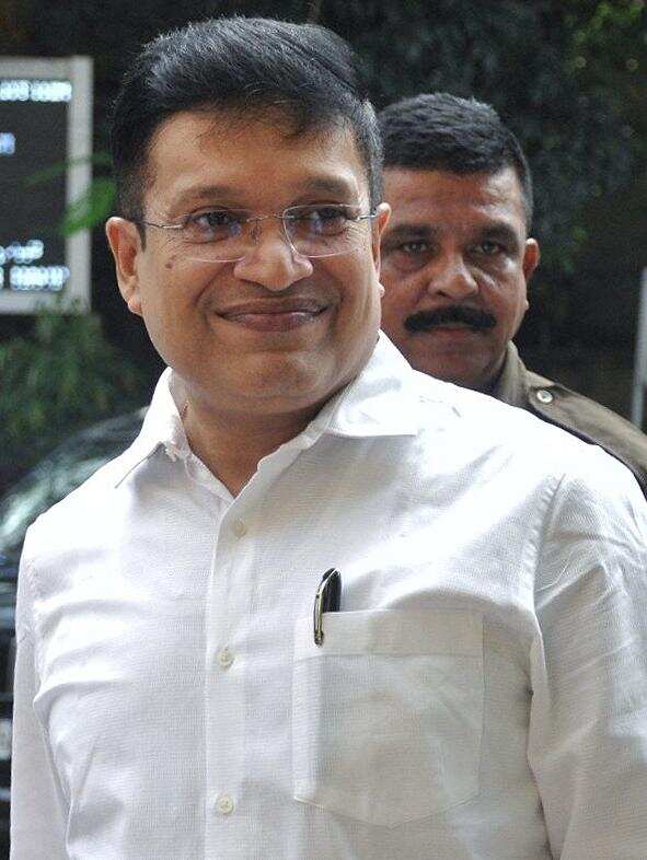 MUG JU VC Chiranjeeb Bhattacharya 01.jpg