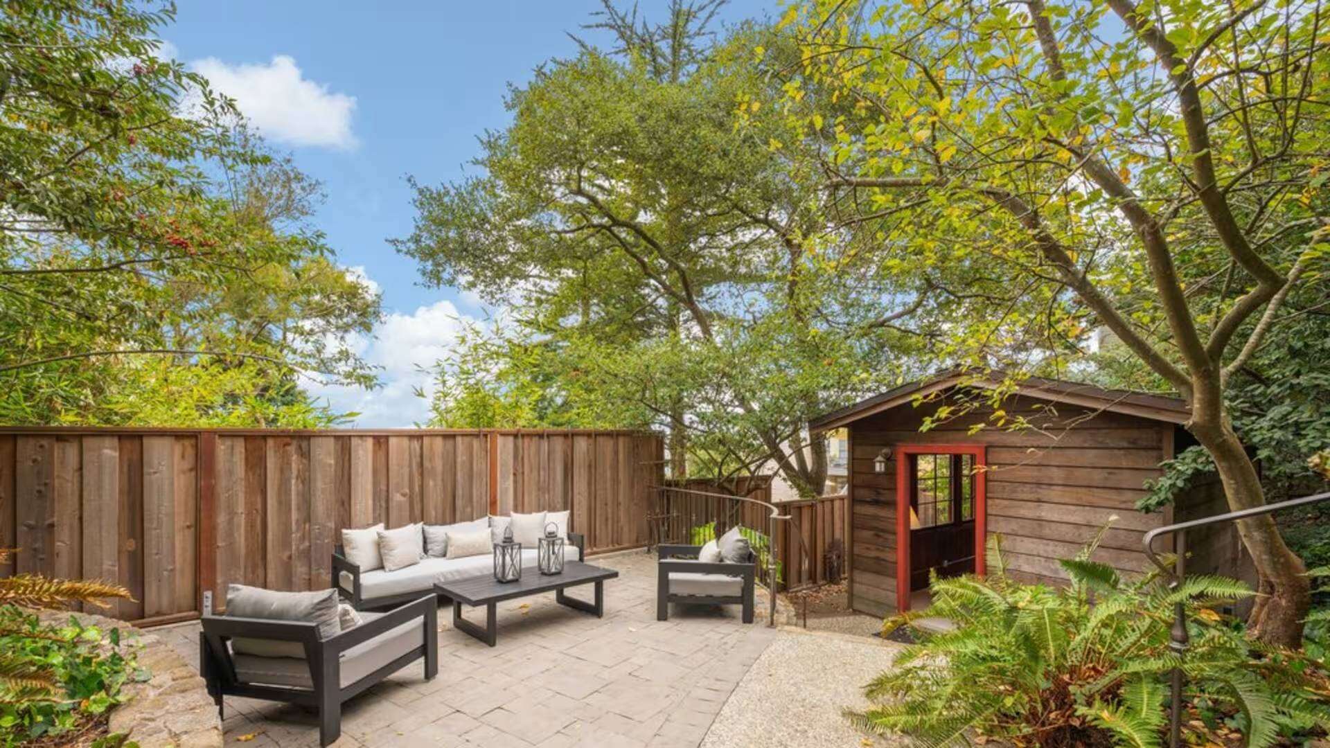 Gavin Newsom’s former childhood home boasts panoramic Golden Gate Bridge views and is now listed for $4.5 million.
