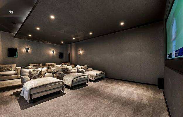 Flintoff’s mansion also boasts a private cinema and extensive security system.