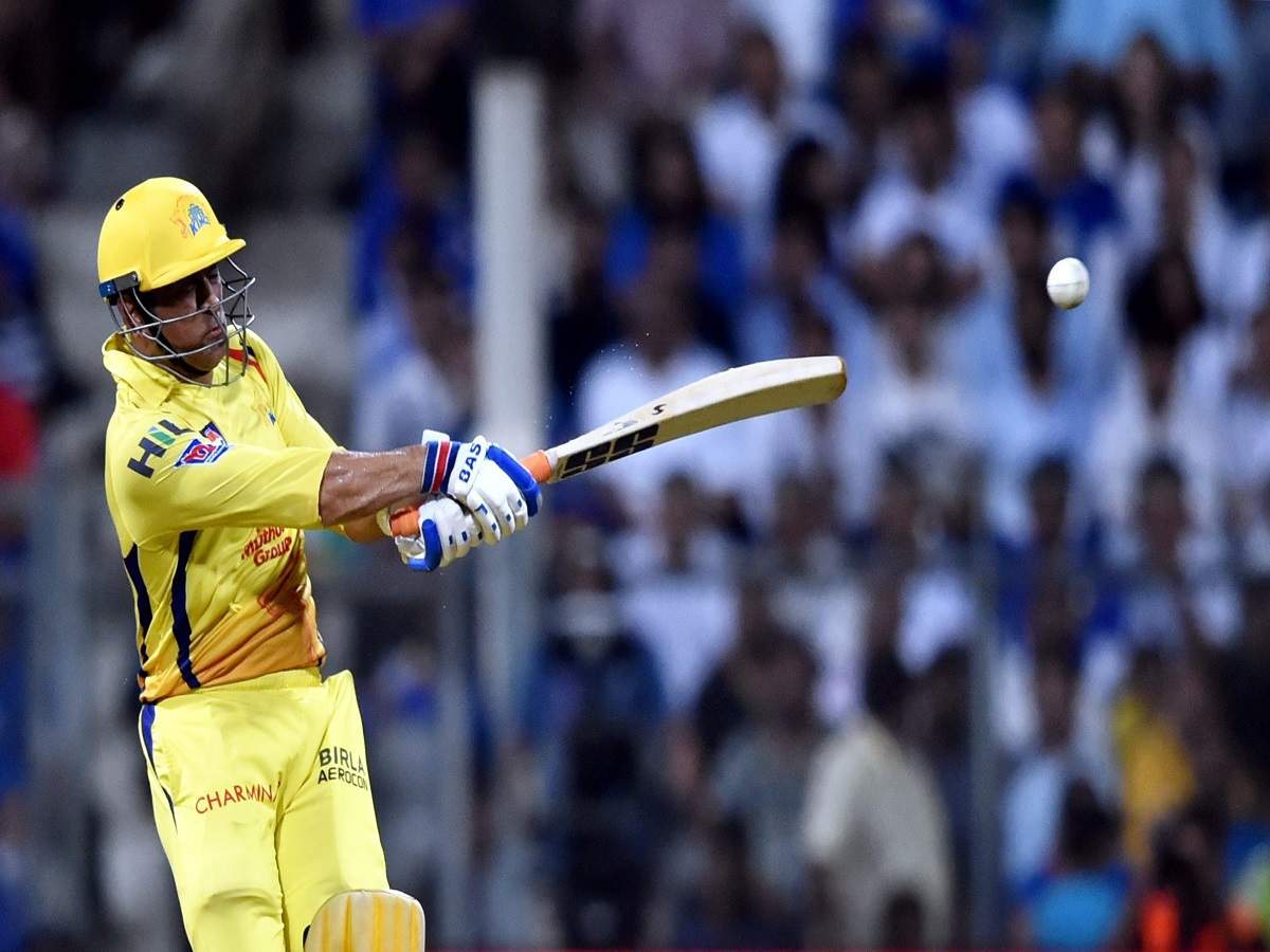 ipl 2019: Photo: CSK captain MS Dhoni catches a few winks on the ...