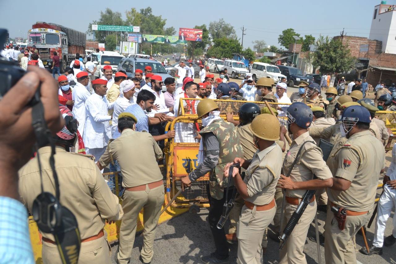 Hathras sealed, Sec 144 put in place for a month to curb protests