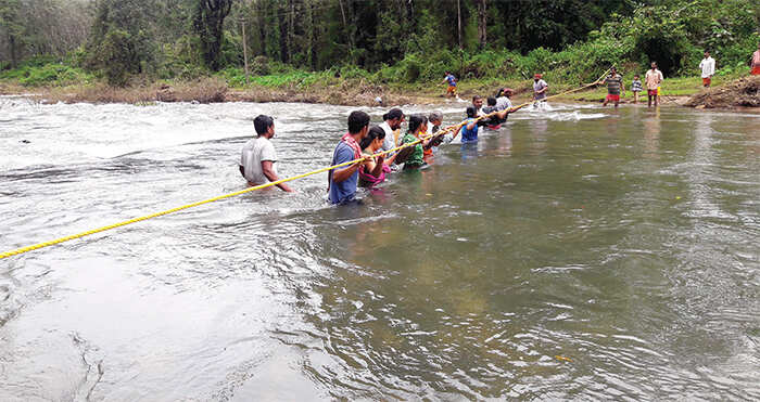 Karnataka: Rope is their only hope