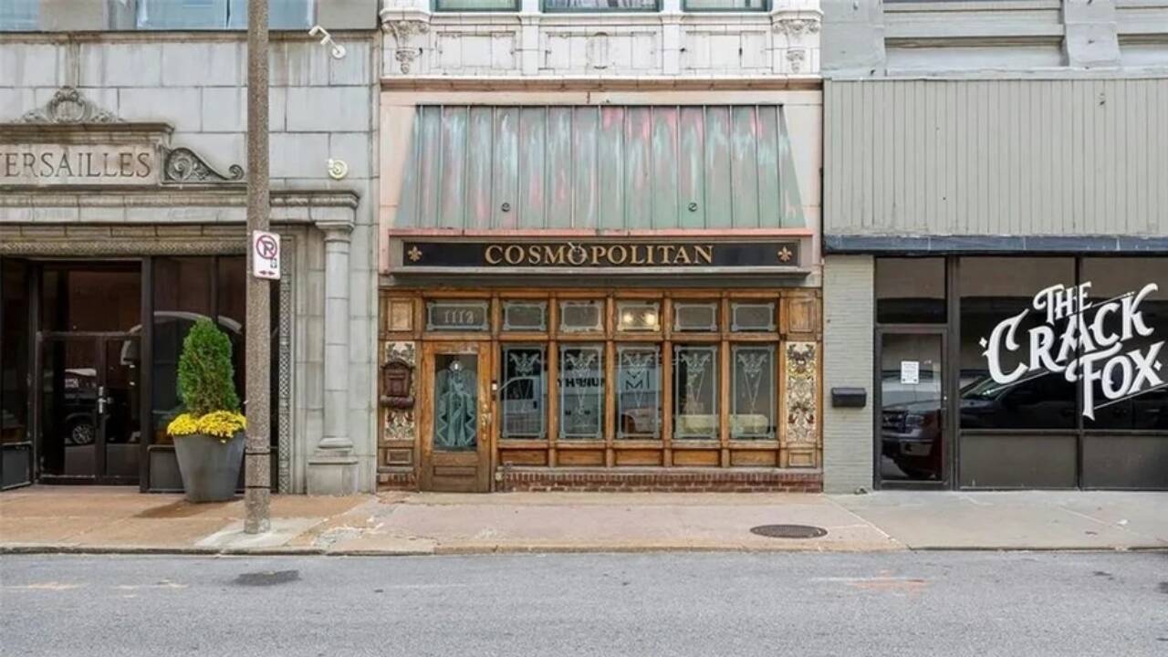 Historic five-story St Louis building