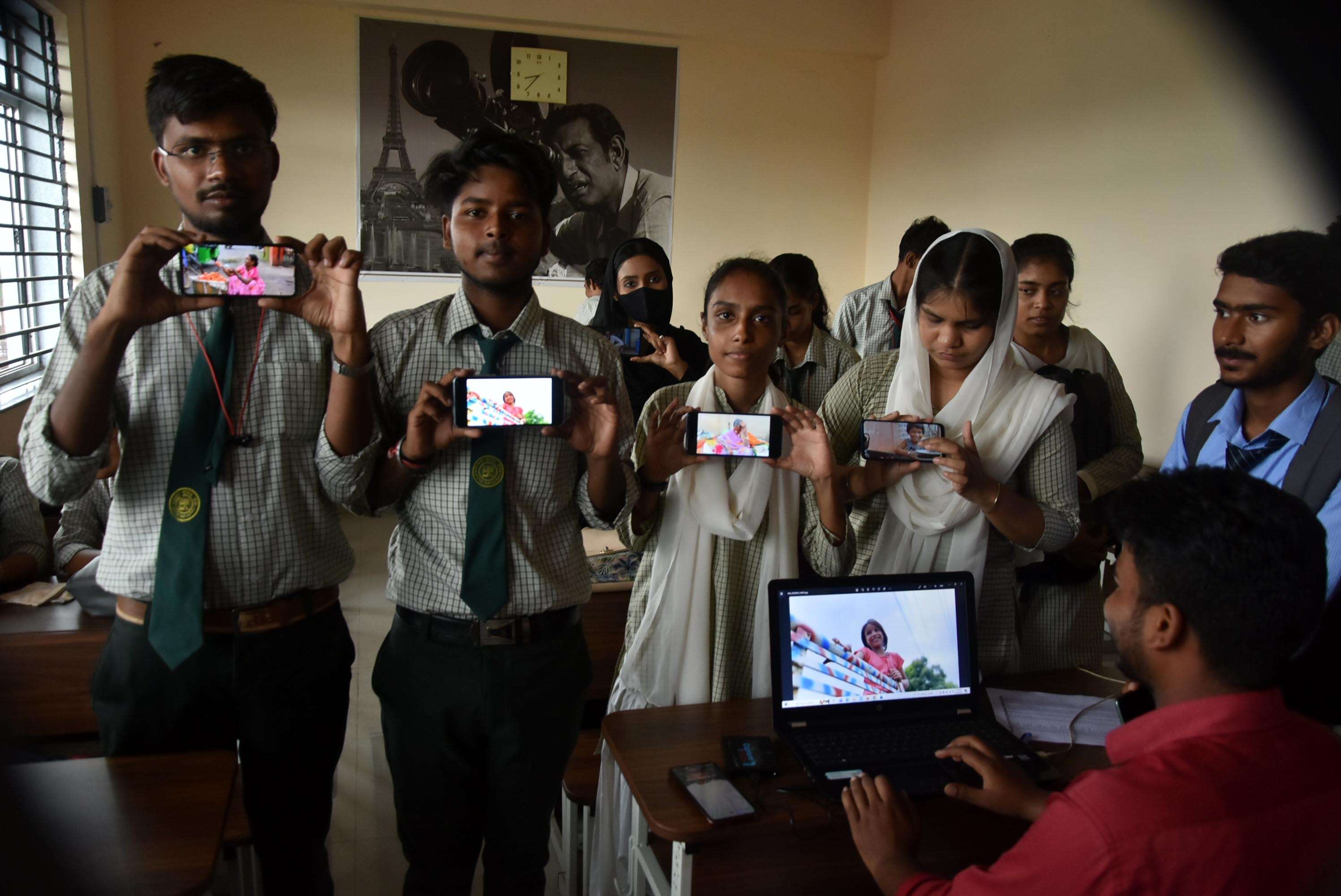 b8f4a125-b9d6-4d0f-b7b8-83b239d5d112_JJ-Education_1.JPG