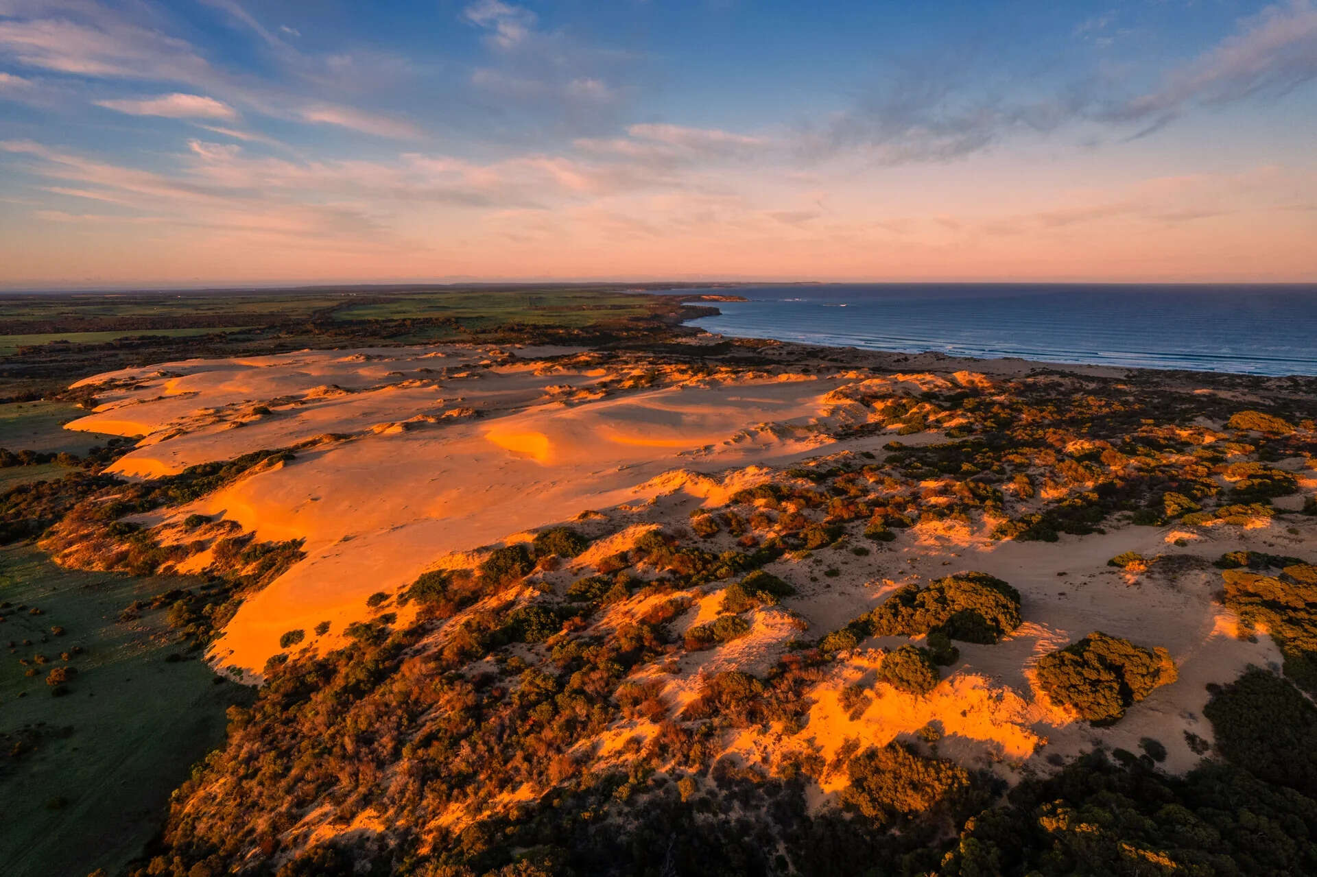 They bought coastal land and found a ‘unicorn’ aquifer. Now its water sells for $10 a bottle