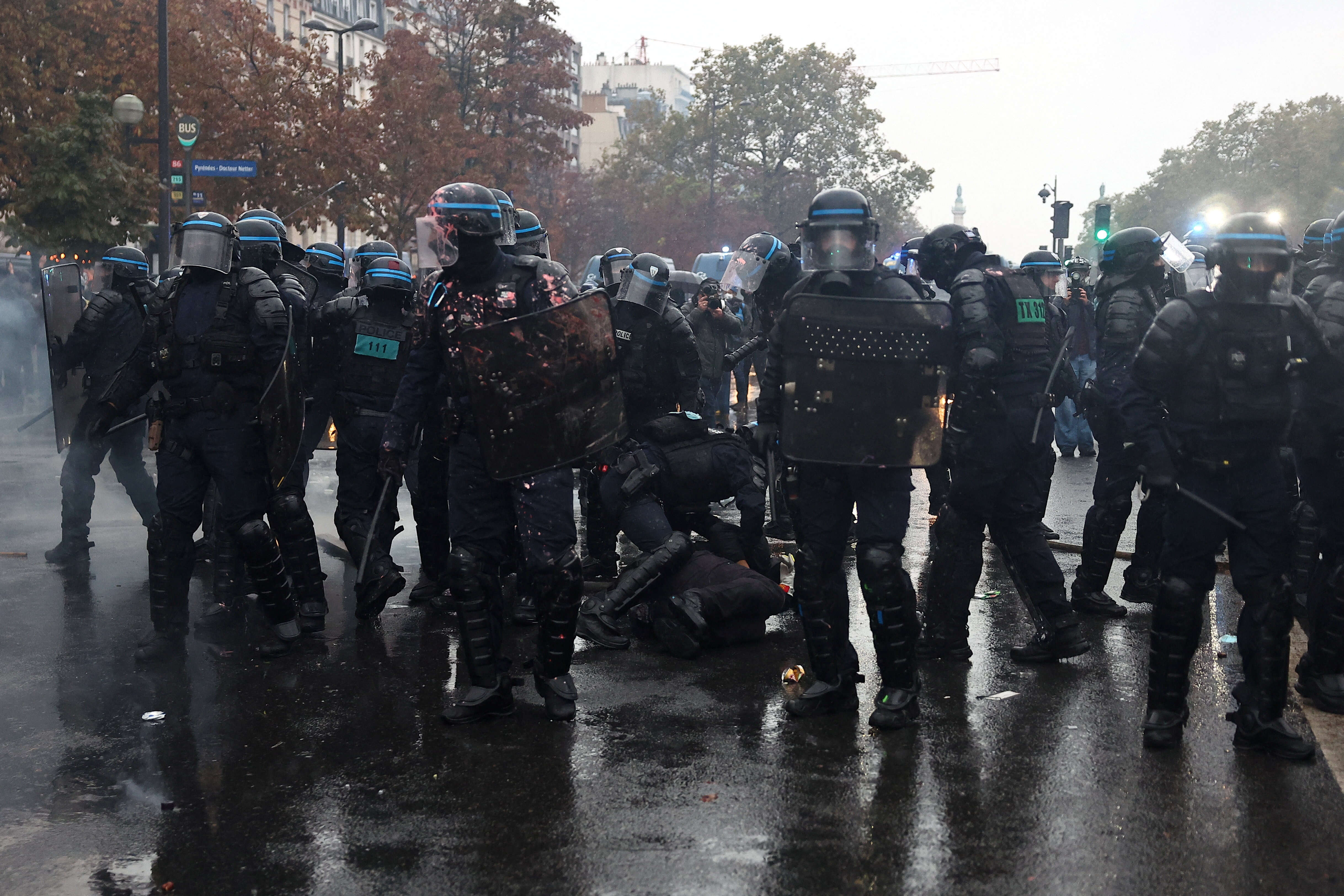 Second nationwide day of protests against the cost of living in France (1)