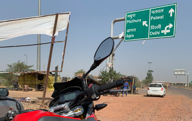 Testing Off Road Capabilities Of Bmw G 310 Gs Times Of India