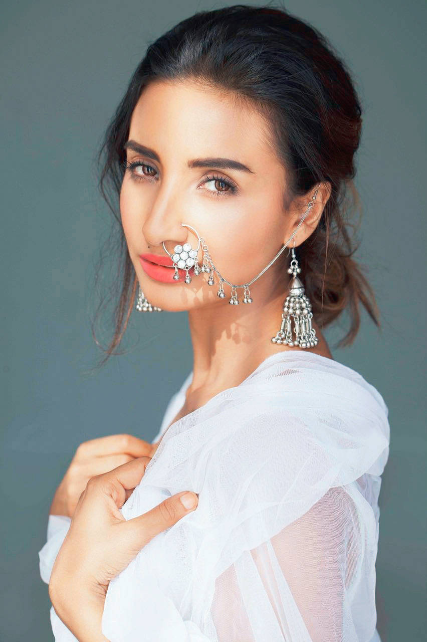 Patralekha: Patralekha caught in the web