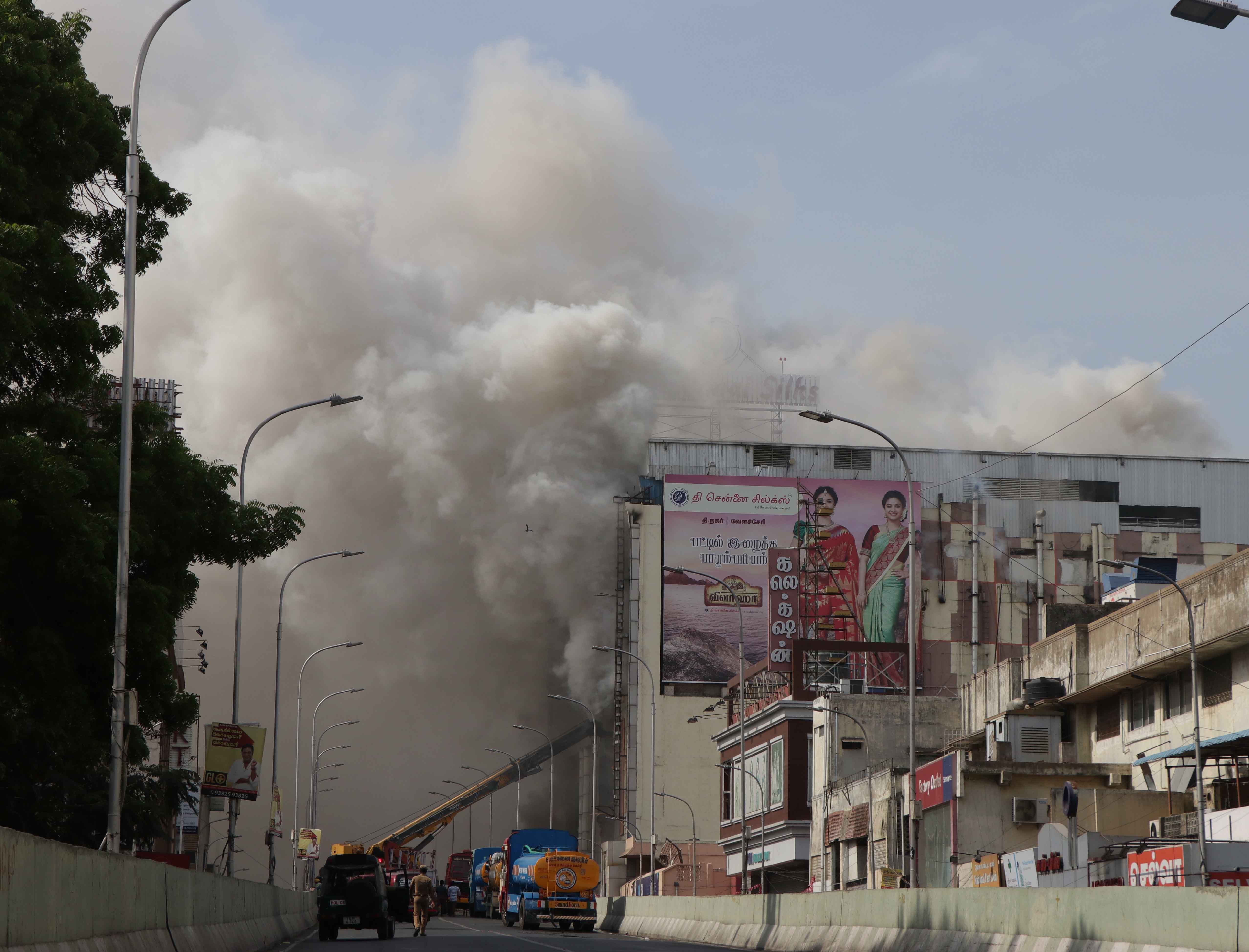 Chennai silks fire: After major fire, multi-storey Chennai Silks ...