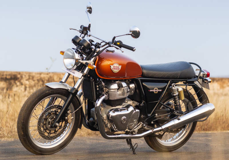 Royal Enfield Royal Enfield Interceptor 650, Continental GT 650 first