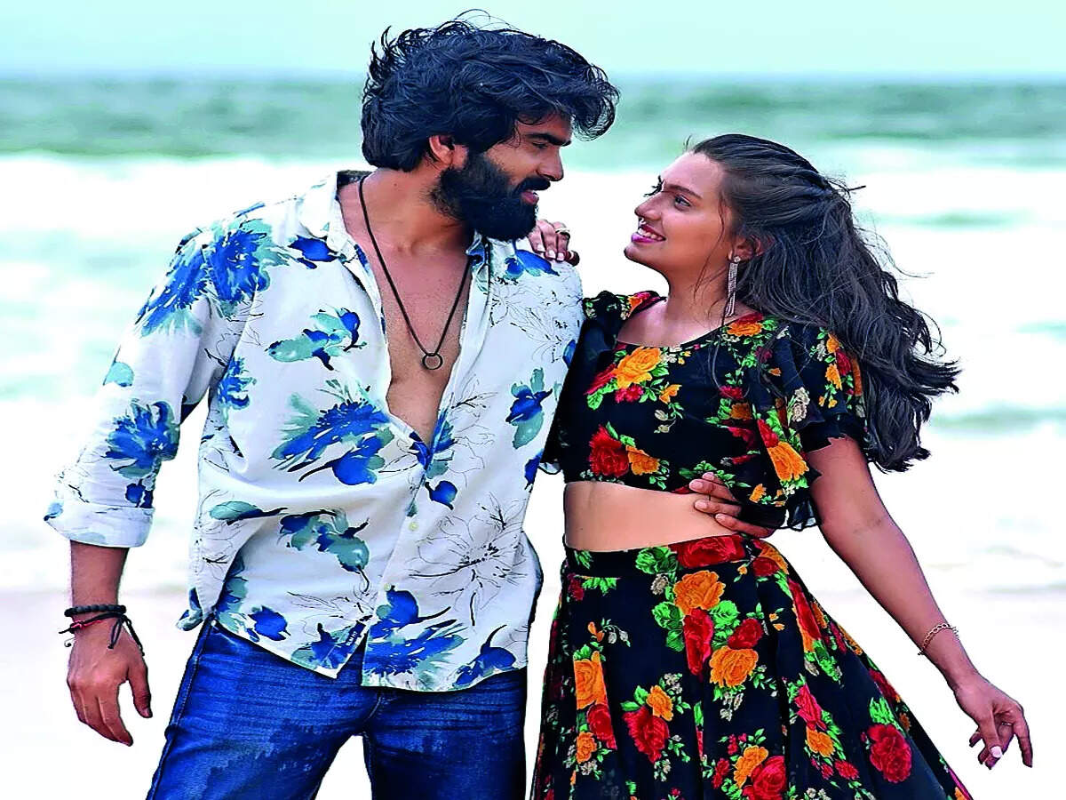 Kannada Movie Review–Marali Manasagide : Love is all about ups and downs