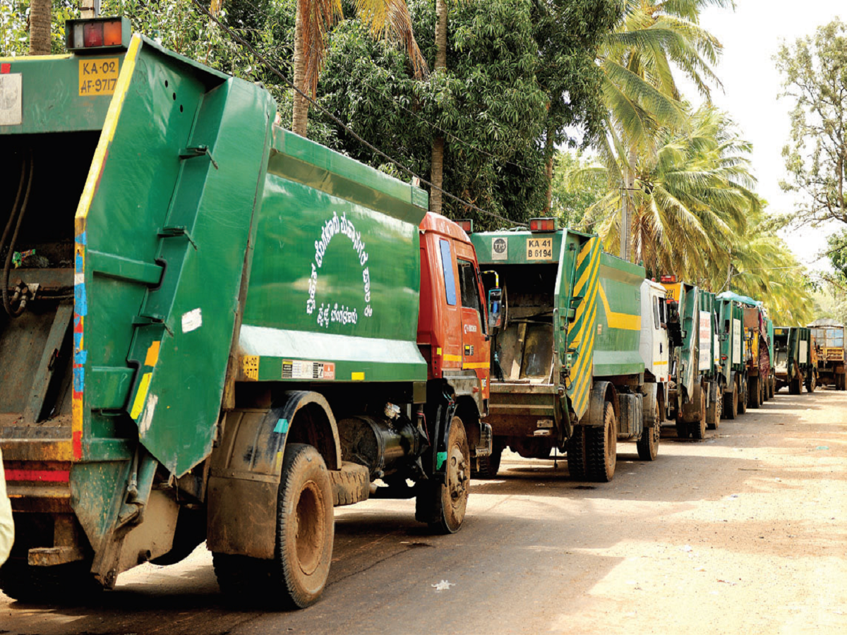 bbmp-wants-to-track-its-garbage-tippers-in-action