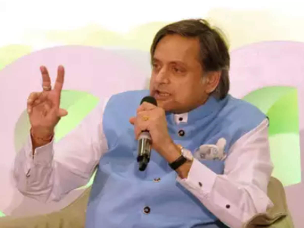 Shashi Tharoor Twitter