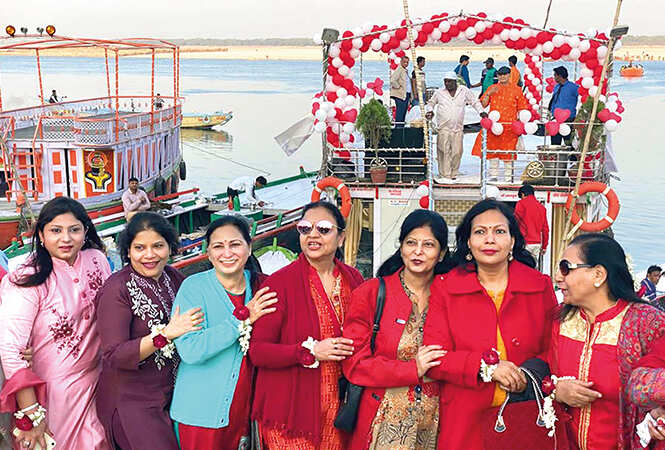 The femme brigade having fun at the do (BCCL/ Arvind Kumar)
