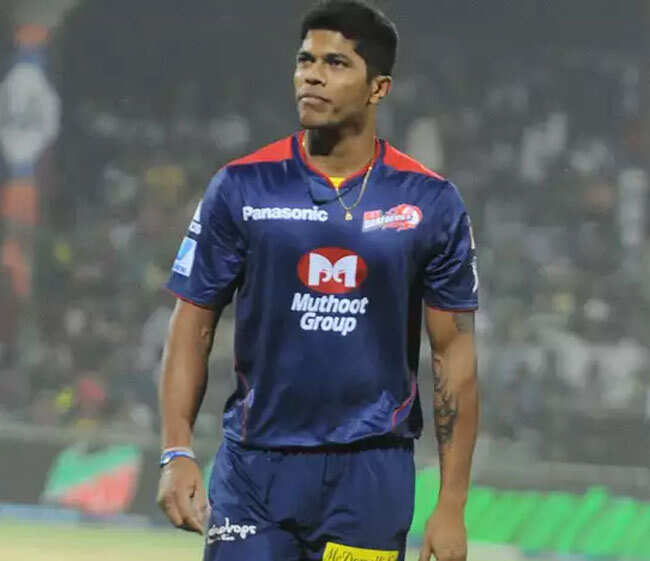 Top five: Most runs conceded by a bowler in an innings in IPL | Cricket News - Times of India 4 76338594