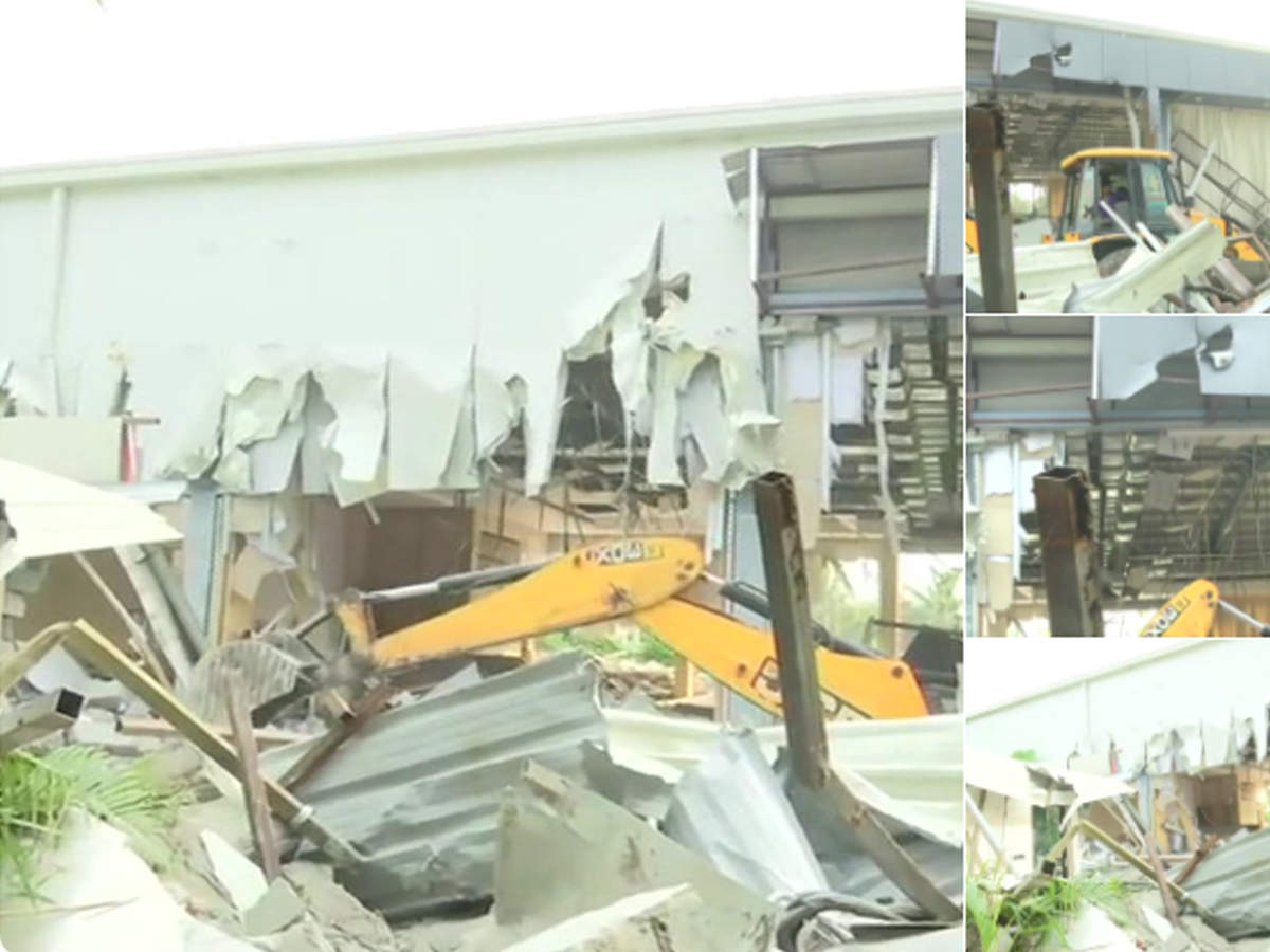 Praja Vedika Building Undavalli: Amid Demolition Scare, N Chandrababu ...