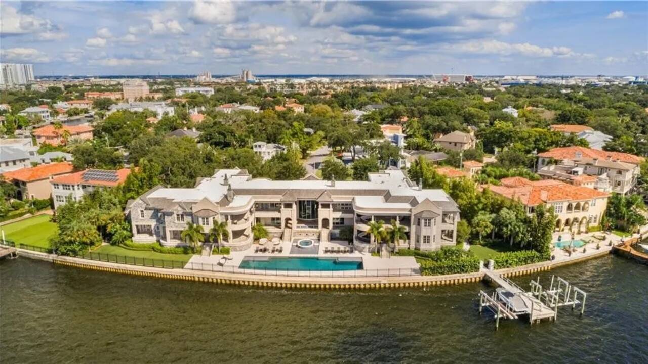 Derek Jeter’s $22.5M mansion was sold, then marked for demolition
