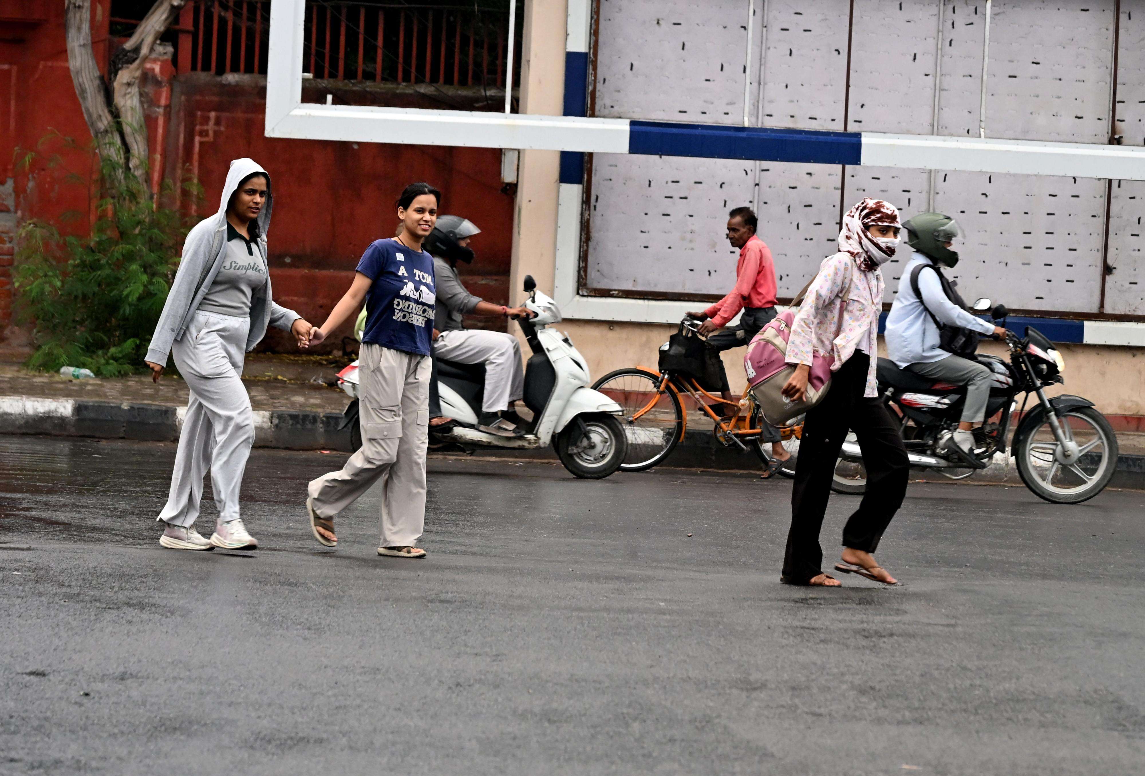 Several parts witnessed mild to moderate rainfall in Jaipur on Thursday (1).jpg