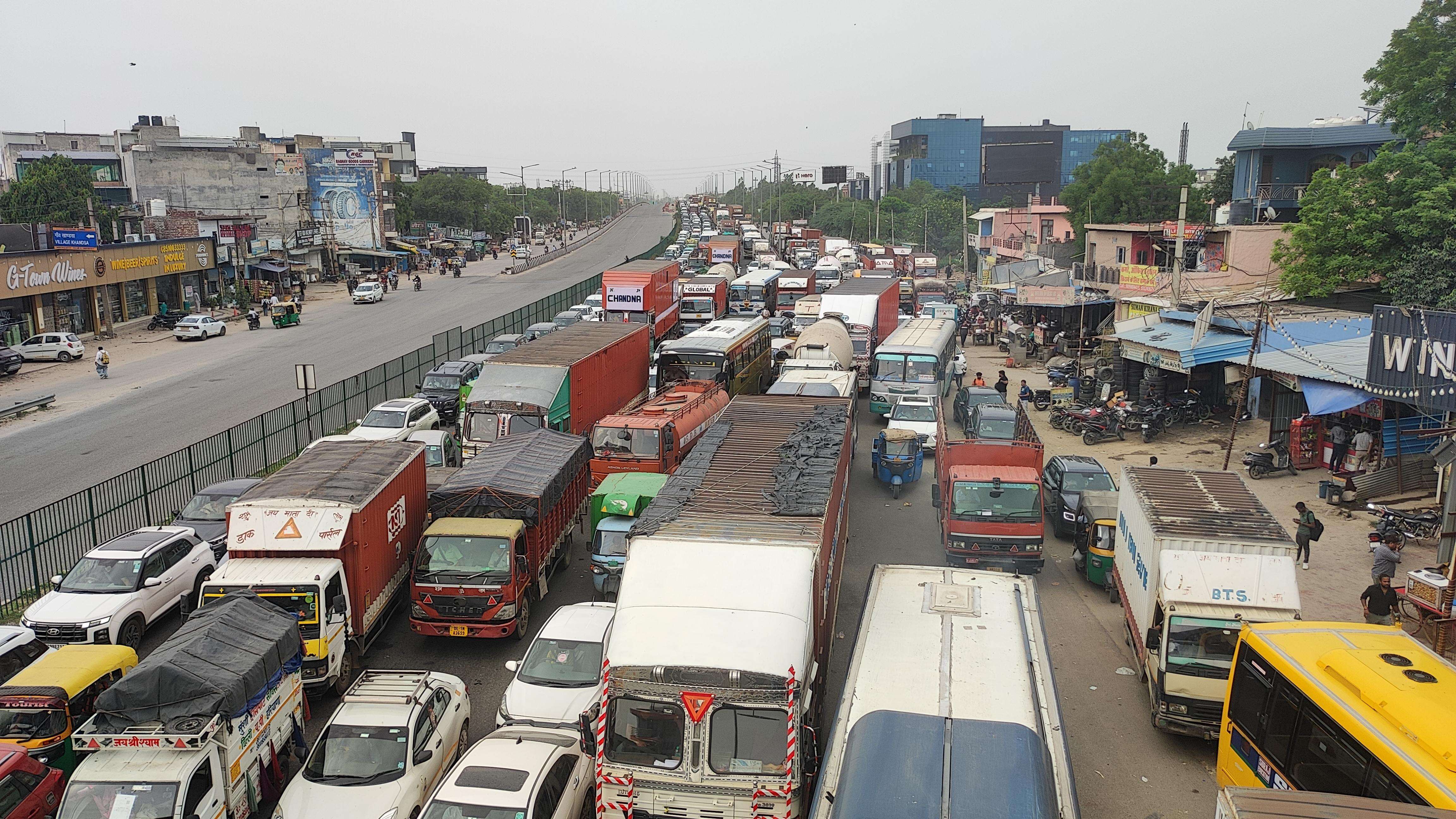 TRAFFIC JAM-1.jpeg