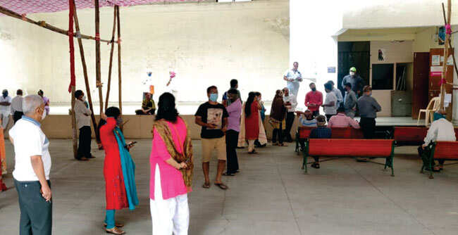 No money? No chairs! PMC's lax attitude forces citizens to stand - Vimarsana News