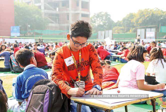 Over 2 700 Students From 32 Schools Participate At Noida S Largest Drawing Competition Noida News Times Of India