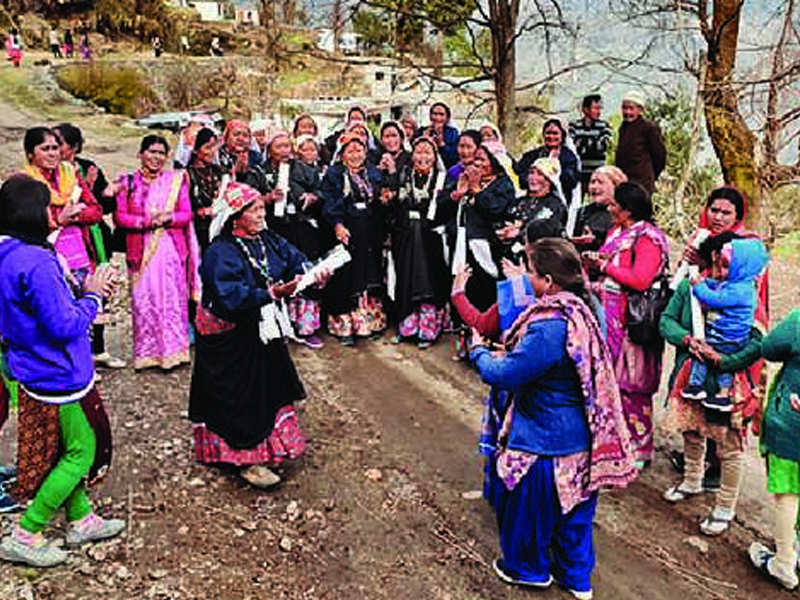 How This Border Village In Uttarakhand Defied Migration Trend ...