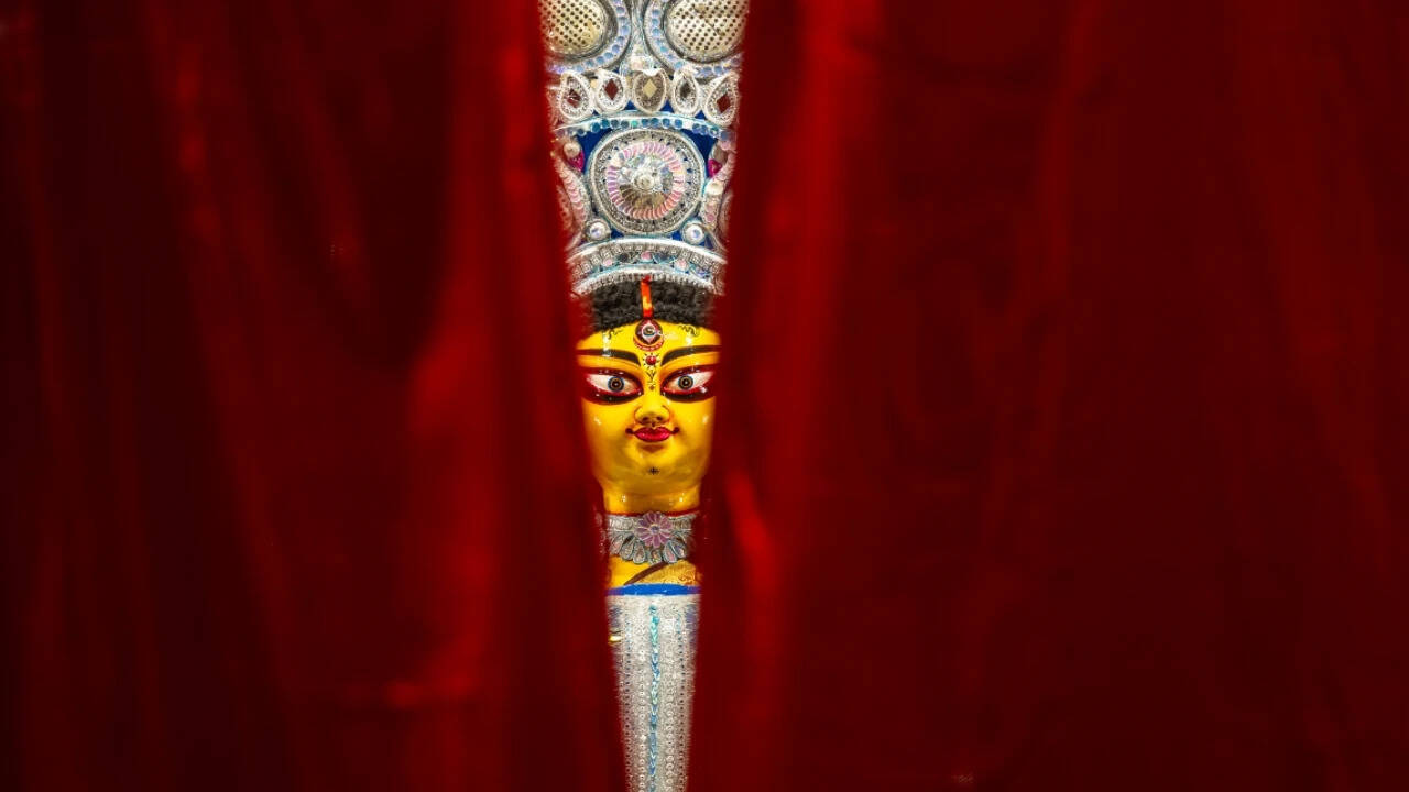 Navratri 2026 shubh muhurat and auspicious times of the day for each of the nine day