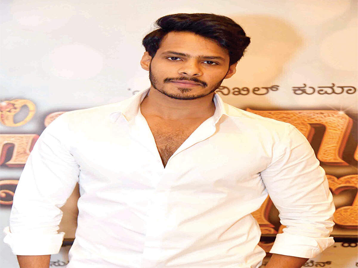 Nikhil Kumaraswamy in a film with Lahari