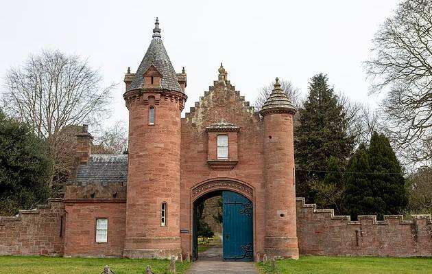Council raises concerns over potential bat roosts at Ayton Castle