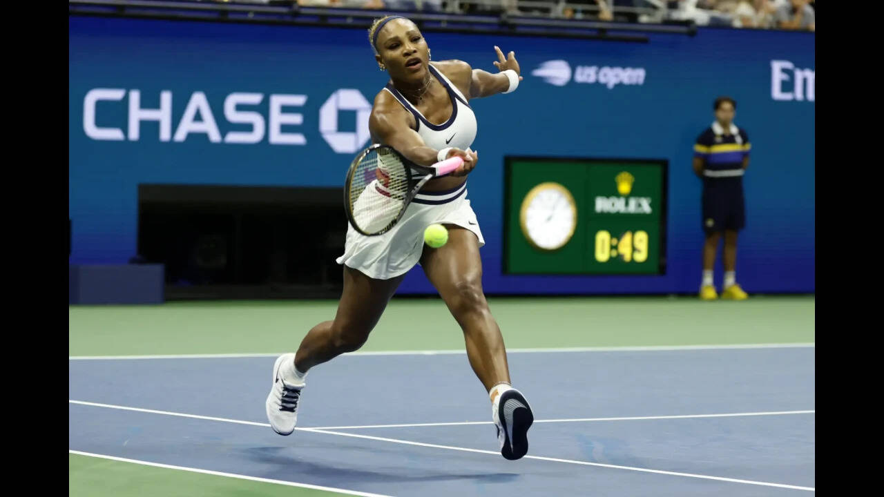 Venus and Serena Williams put on a show in thrilling U.S. Open return, in photos