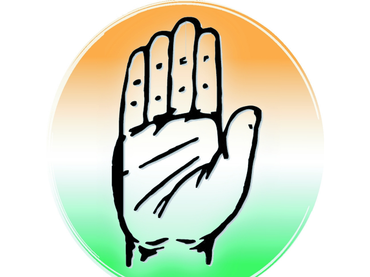 uttar-pradesh-congress-disbands-state-district-committees-structural-changes-in-the-offing