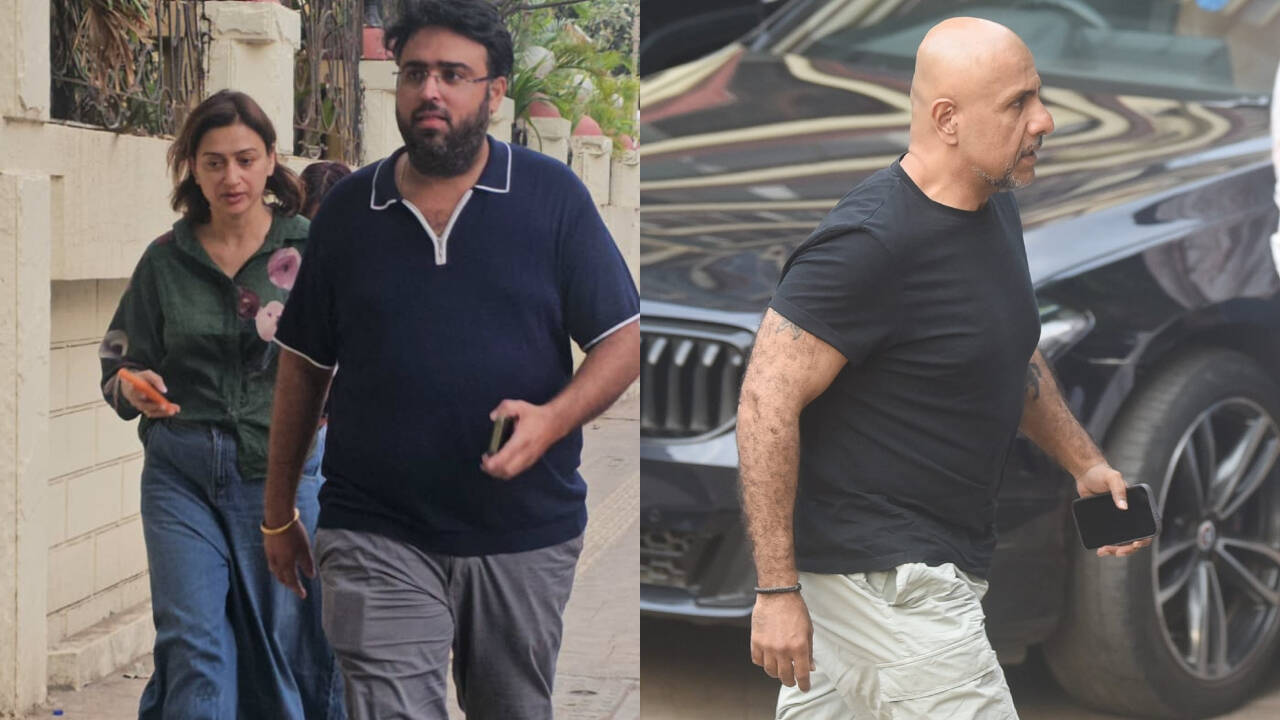 Celebs at Sanjay Gupta's residence 4