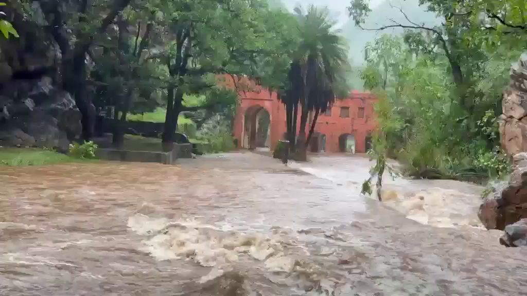 Heavy rains in Sawai Madhopur (2).png