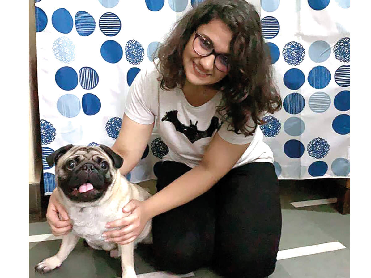 Shimmer Seth with her pet pug (BCCL)