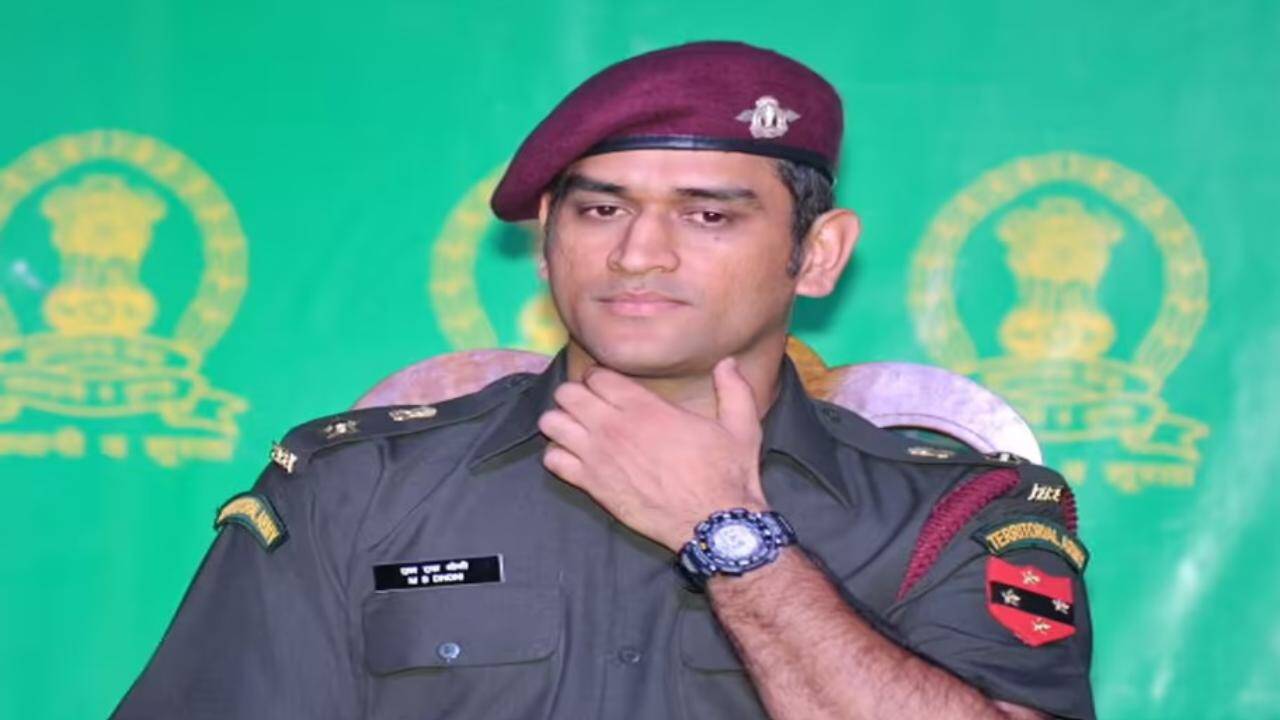 Dhoni