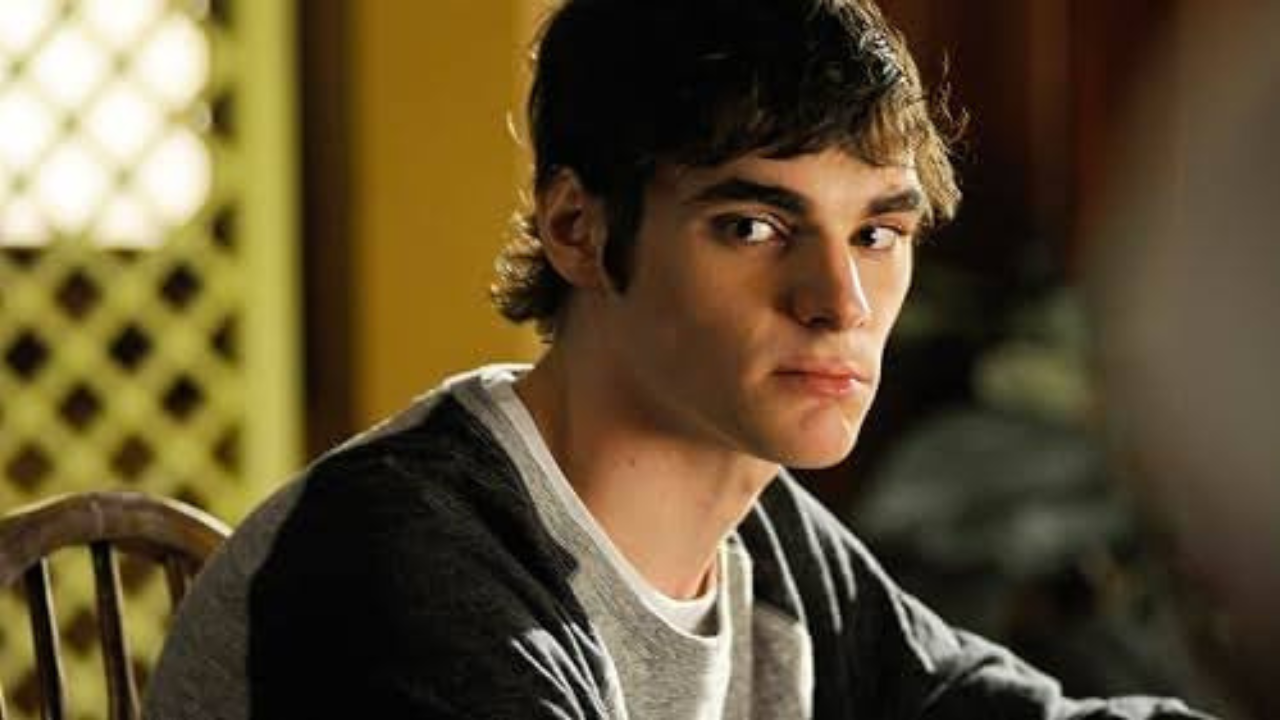 From Walter White Jr. to a successful acting career<br>
