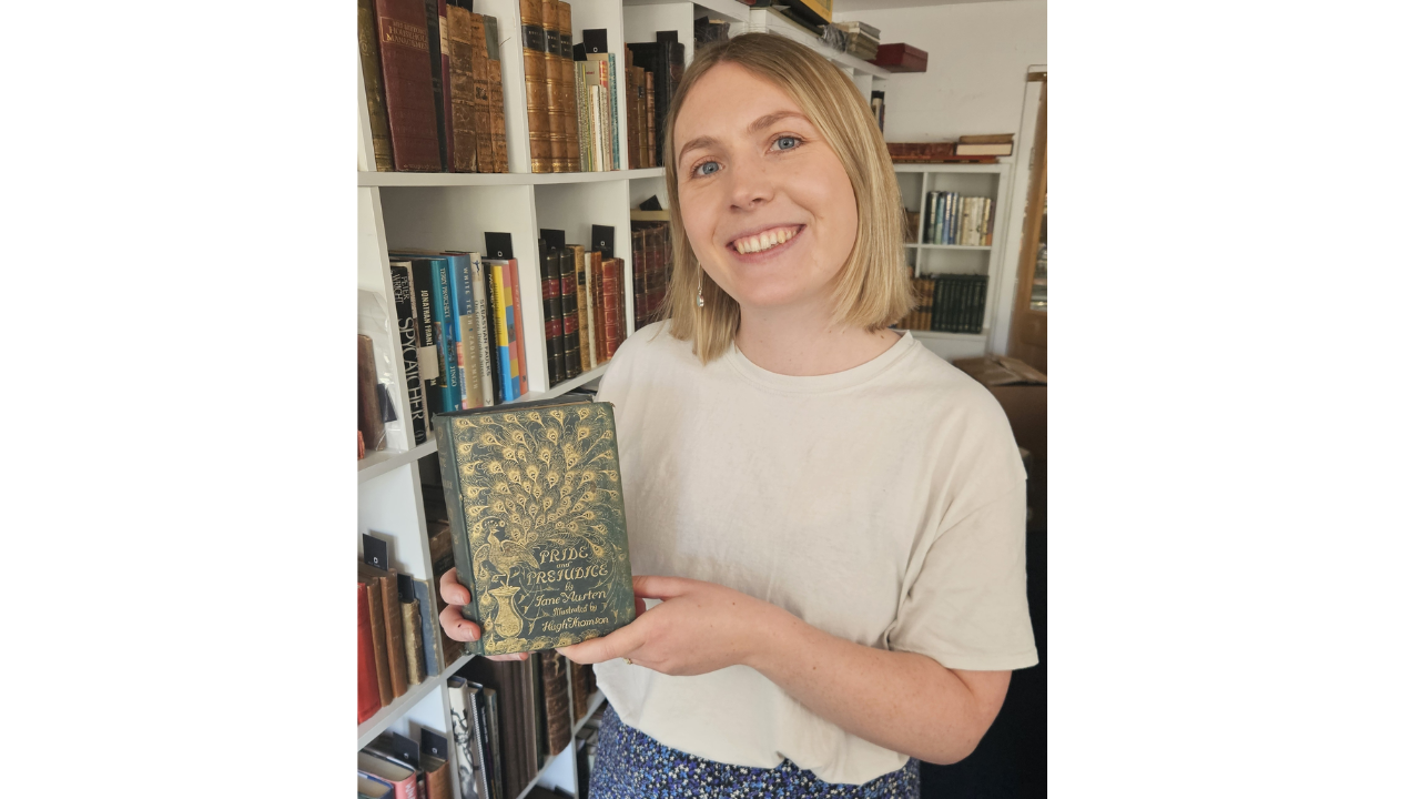 Book Specialist, Scarlett Griffiths (Image: Auctioneum)