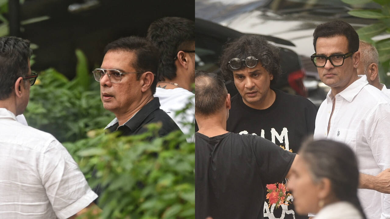 Celebs at Sanjay Gupta's residence 1