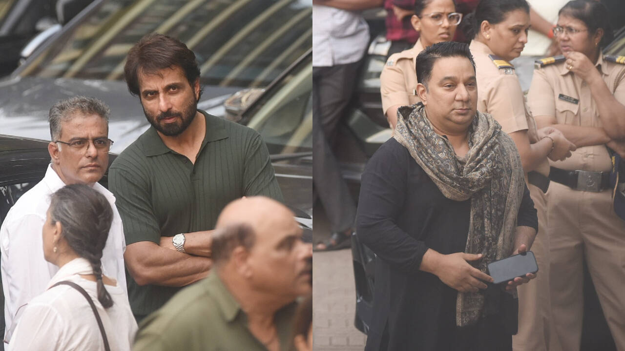 Celebs at Sanjay Gupta's residence 5