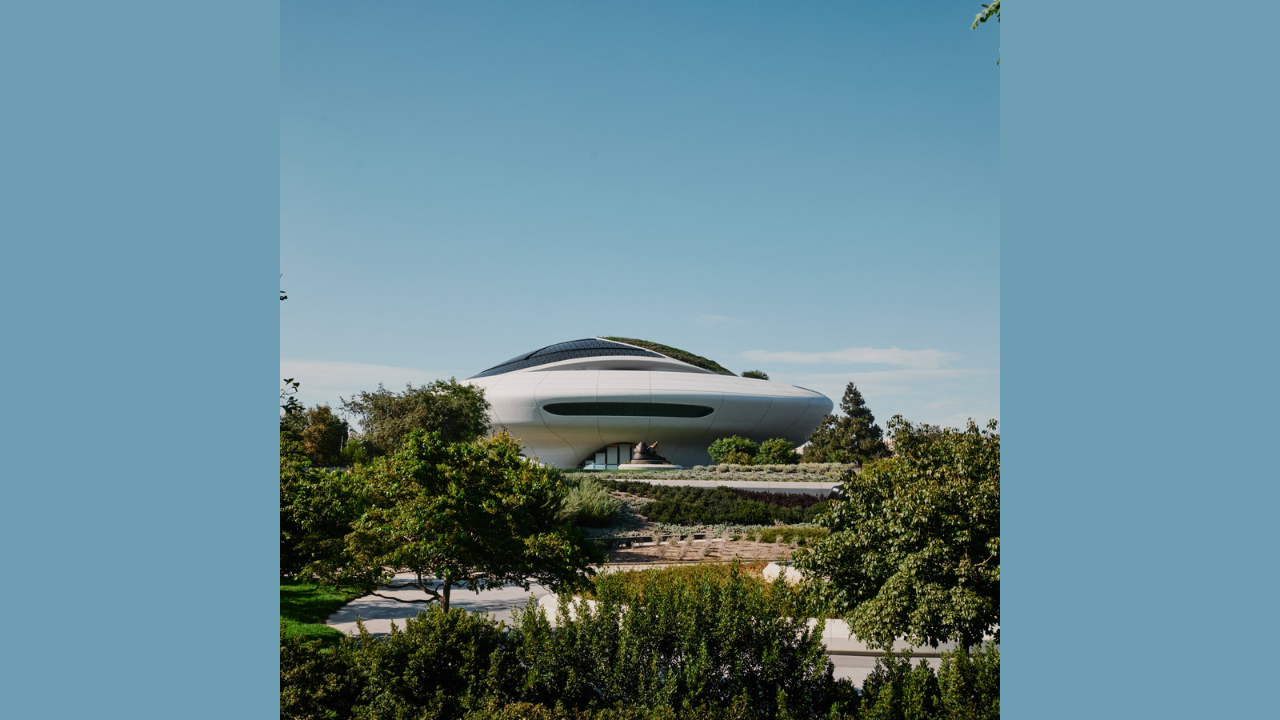 The $1 billion museum looks like a spaceship (Image: AI Generated)<br>