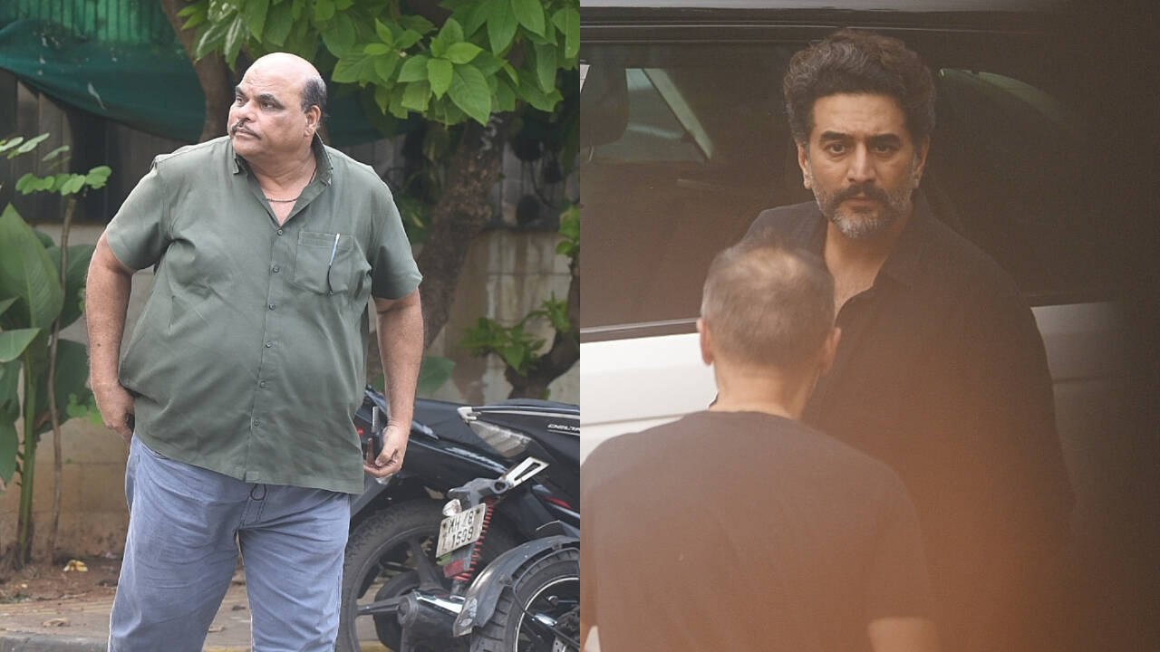 Celebs at Sanjay Gupta's residence 3
