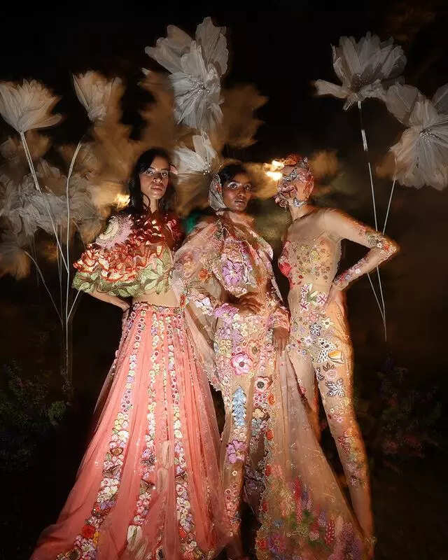 Rahul Mishra Enchants Delhi With His Opening Show At Fdci X Lakme Fashion Week Times Of India