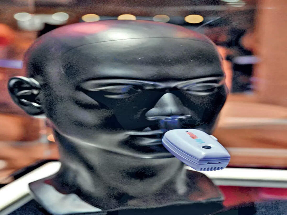 High-tech eyebrows & a boba tea robot
