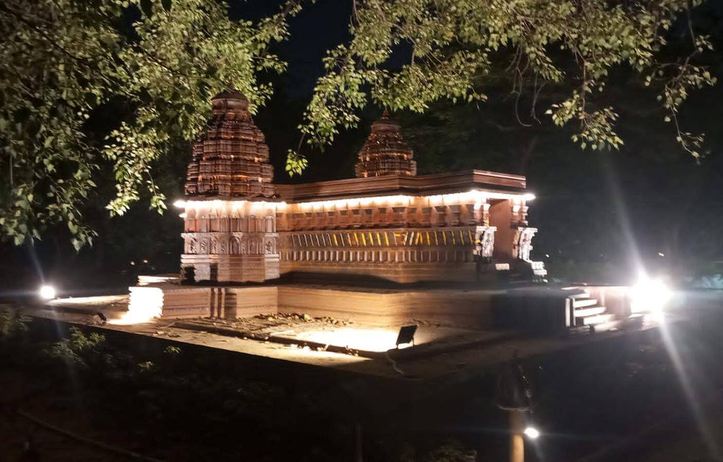 Sanskrit Darshan Park Indirapuram-11.jpg