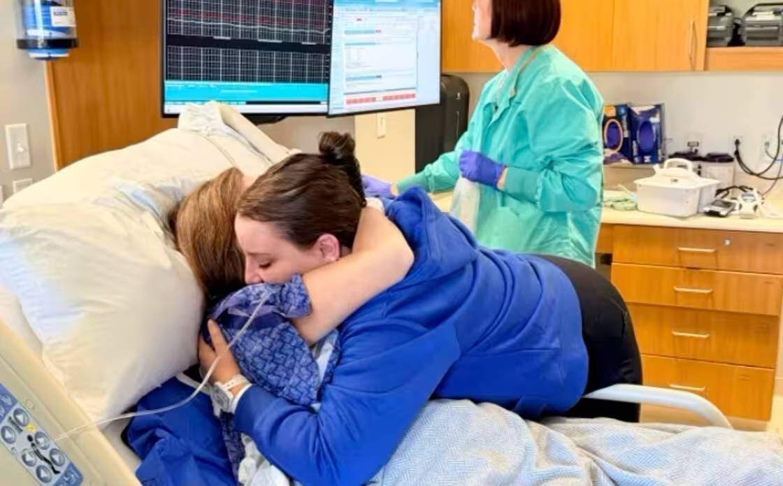 Jessie Boren carried her daughter-in-law’s baby after the couple preserved embryos before MaKayla underwent cancer treatment. (Photo: Instagram) Jessie Boren carried her daughter-in-law’s baby after the couple preserved embryos before MaKayla underwent cancer treatment.