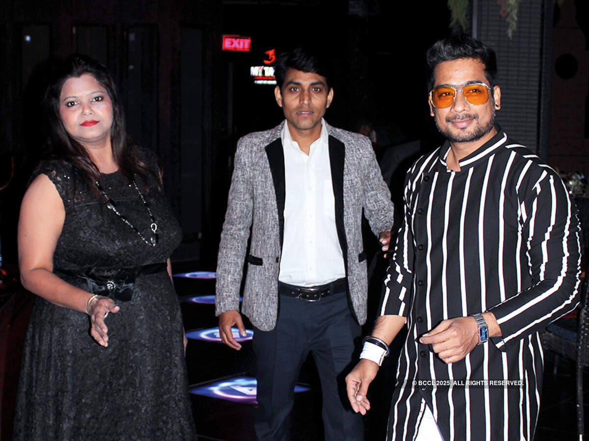 (L-R) Tanushree, Shahid and Shailendra (BCCL/ Arvind Kumar)