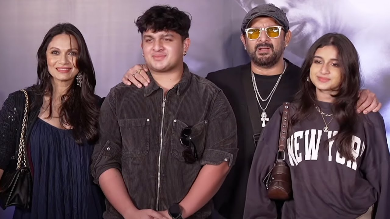 Arshad Warsi with his family.